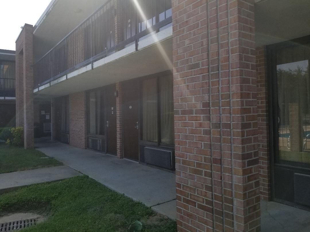 Days Inn By Wyndham Ozark Exterior foto
